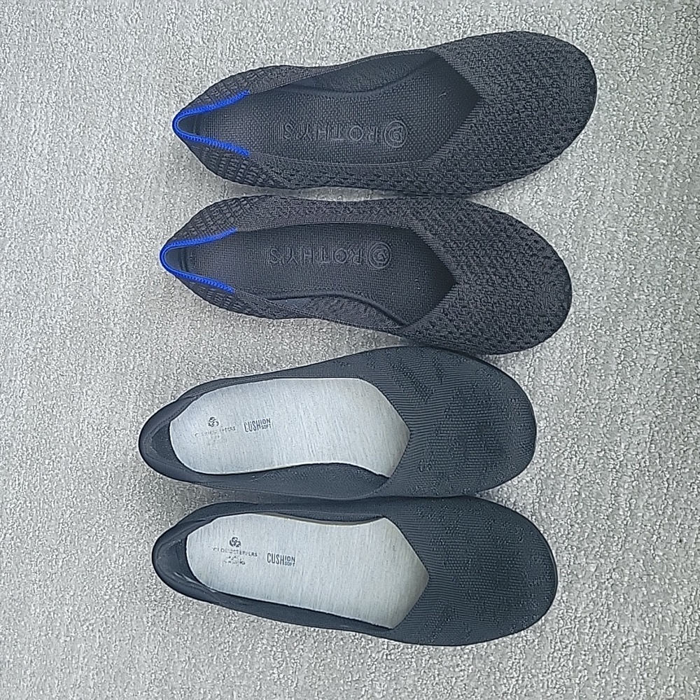 2 black flats